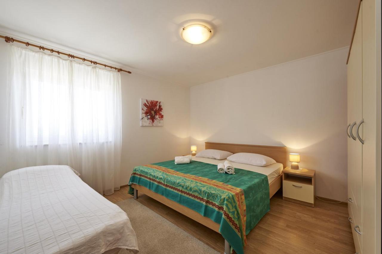 Apartments By The Sea Slatine, Ciovo - 15504 Exterior foto